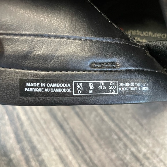 Unstructured by Clark’s Ankle Boots - Picture 9 of 11